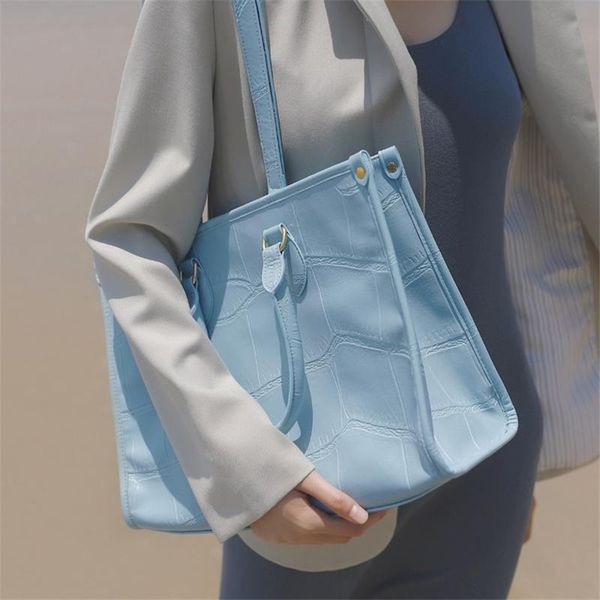 evening bags brand designer crocodile pattern crossbody for women large capacity shoulder bag lady luxury handbags female travel totes
evening bags brand designer crocodile pattern crossbody for women large capacity shoulder bag lady luxury handbags female travel totes