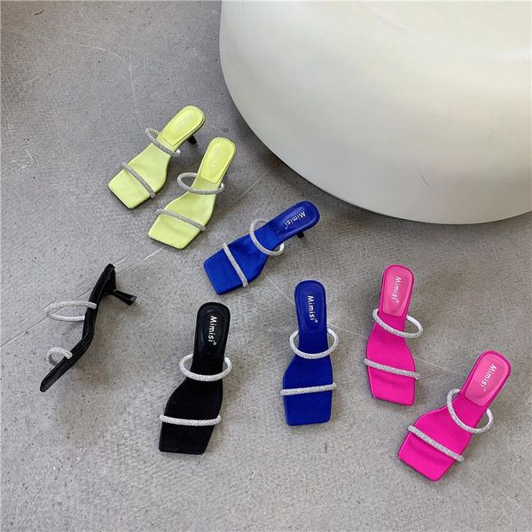 slippers med female shoes square heel casual slides low jelly flip flops 2021 block luxury summer glitter crystal rome fabric ho, Black
slippers med female shoes square heel casual slides low jelly flip flops 2021 block luxury summer glitter crystal rome fabric ho, Black