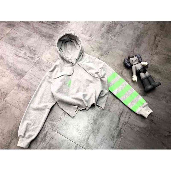 style men's and women's new sweater in autumn winter of 21, Black 
style men's and women's new sweater in autumn winter of 21, Black