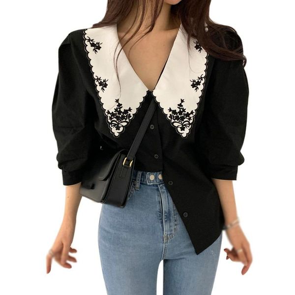 women's blouses & shirts summer retro lapel embroidery women contrast single row loose bubble sleeve shirt female korean sweety blouse, White
women's blouses & shirts summer retro lapel embroidery women contrast single row loose bubble sleeve shirt female korean sweety blouse, White