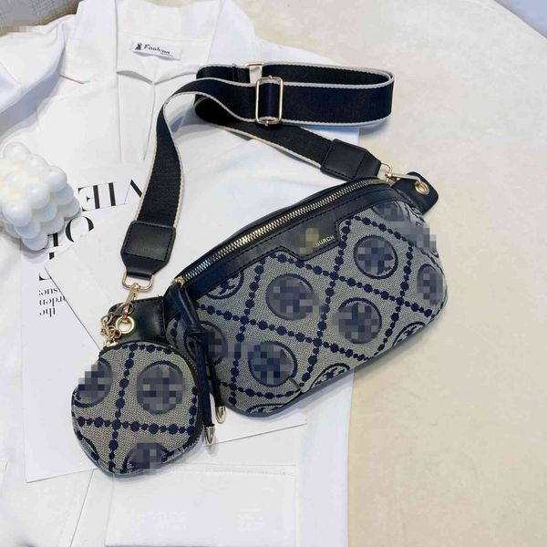 handbag tb women's bag 2021 autumn winter product fashion jacquard waist chest old flower classic mahjong messenger, Black;red
handbag tb women's bag 2021 autumn winter product fashion jacquard waist chest old flower classic mahjong messenger, Black;red