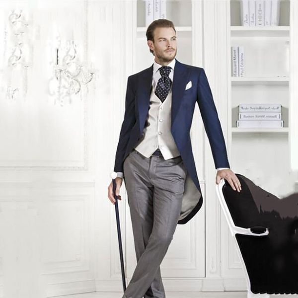 men's suits & blazers classic suit navy blue tailcoat groom wedding tuxedos 3piece long jacket morning dinner costume homme terno, White;black
men's suits & blazers classic suit navy blue tailcoat groom wedding tuxedos 3piece long jacket morning dinner costume homme terno, White;black