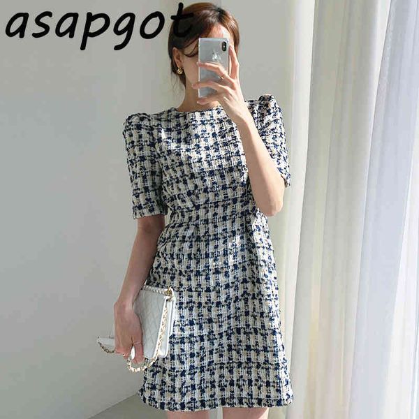 asapgot fashion chic autumn lady light mature o neck waist slim puff short sleeve a-line plaid tweed dress women mini vestido 210429, Black;gray
asapgot fashion chic autumn lady light mature o neck waist slim puff short sleeve a-line plaid tweed dress women mini vestido 210429, Black;gray