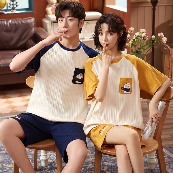 couple 2021 pajamas women's summer cotton short sleeve shorts thin men's spring and autumn home wear suit, Black;red
couple 2021 pajamas women's summer cotton short sleeve shorts thin men's spring and autumn home wear suit, Black;red