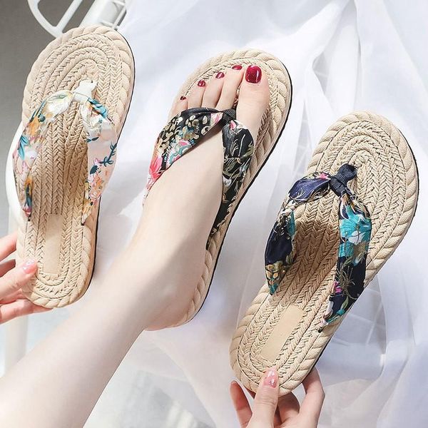 slippers fashion summer style casual flip flops outdoor large size women flat leisure beach vacation sandals, Black
slippers fashion summer style casual flip flops outdoor large size women flat leisure beach vacation sandals, Black