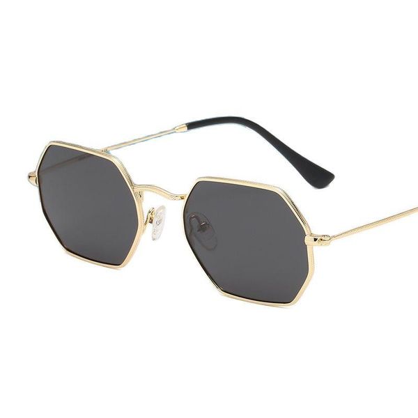 sunglasses vintage polarized men women classical retro brand designer metal frame fashion woman sun glasses gafas de sol oculos, White;black
sunglasses vintage polarized men women classical retro brand designer metal frame fashion woman sun glasses gafas de sol oculos, White;black