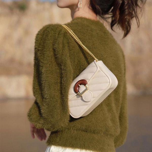evening bags french stick armpit bag chain mini one-shoulder messenger niche design female
evening bags french stick armpit bag chain mini one-shoulder messenger niche design female