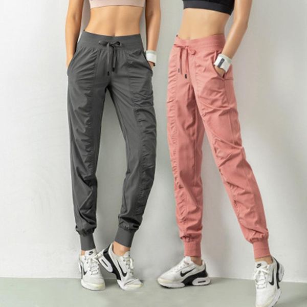 running pants sweatpants fabric drawstring sport joggers women quick dry athletic gym fitness with two side pockets exercise, Black;blue
running pants sweatpants fabric drawstring sport joggers women quick dry athletic gym fitness with two side pockets exercise, Black;blue