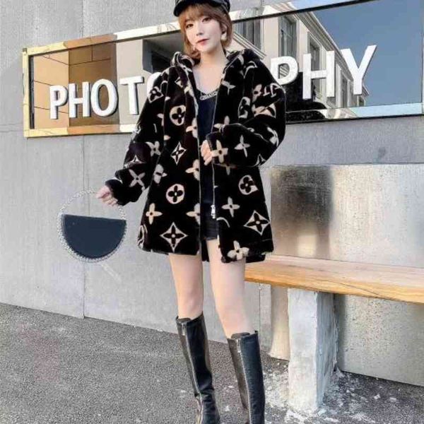 designerhooded medium long imitation velvet mink coat, women's thickened and loose waist, showing a thin korean stylebalencaiga, Black
designerhooded medium long imitation velvet mink coat, women's thickened and loose waist, showing a thin korean stylebalencaiga, Black
