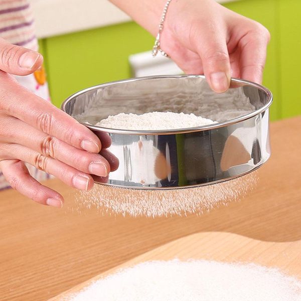 flour sieve stainless steel 15cm fine mesh handheld round kitchen baking tool & pastry tools
flour sieve stainless steel 15cm fine mesh handheld round kitchen baking tool & pastry tools