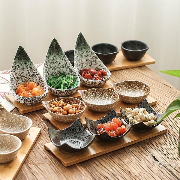 dishes & plates creative japanese style ceramic dish wooden tray dried fruit snack candy divided sauce
dishes & plates creative japanese style ceramic dish wooden tray dried fruit snack candy divided sauce