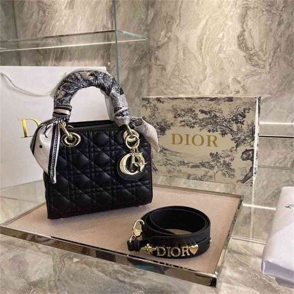 christian wholesale casual and d fashionable hand-held cross carry small fragrance leather princess designer handbag bags uufa
christian wholesale casual and d fashionable hand-held cross carry small fragrance leather princess designer handbag bags uufa