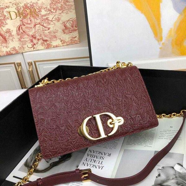 2020 classic designer womens handbag wild diagonal cross shoulder bag new bag natural wind ladies bag gift d1
2020 classic designer womens handbag wild diagonal cross shoulder bag new bag natural wind ladies bag gift d1