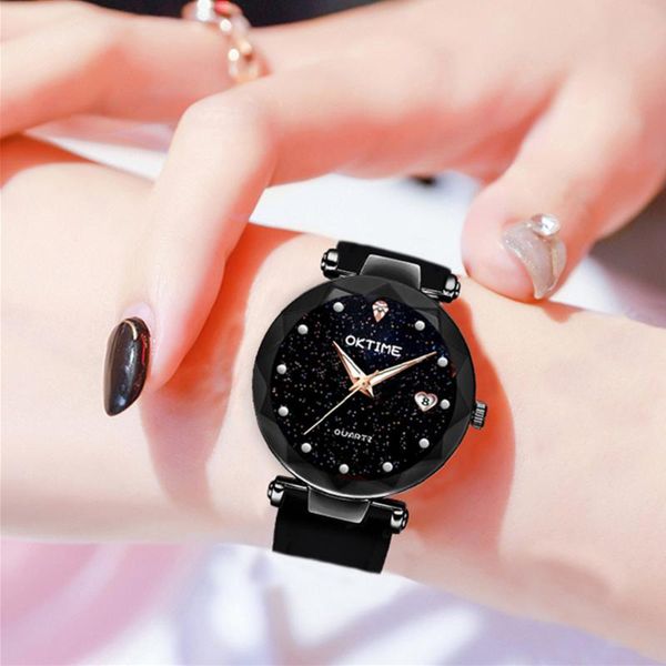 fashion quartz ladies watches brilliant starry night dial exquisite calendar leather wristband women's watch 2021 wristwatches, Slivery;brown
fashion quartz ladies watches brilliant starry night dial exquisite calendar leather wristband women's watch 2021 wristwatches, Slivery;brown