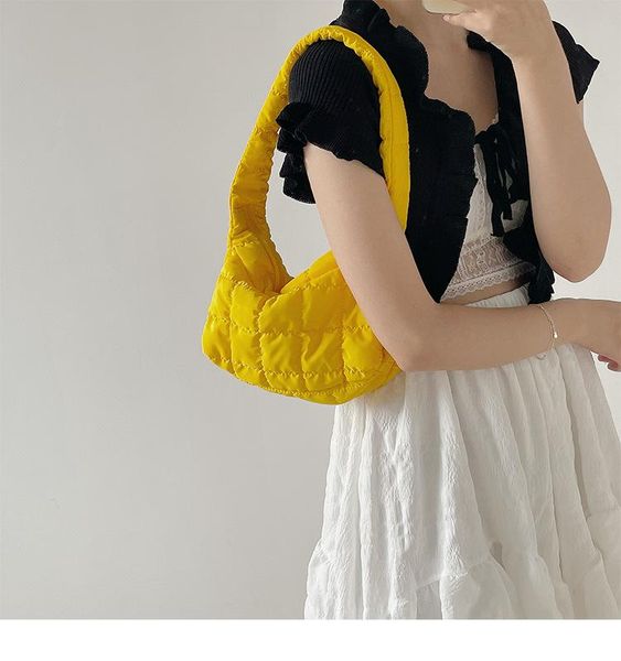 evening bags 2021 summer underarm bag candy-colored cloud folds mini casual light all-match dumpling fashionable purses designer
evening bags 2021 summer underarm bag candy-colored cloud folds mini casual light all-match dumpling fashionable purses designer