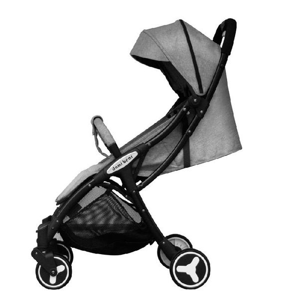 strollers# lightweight baby stroller portable folding buggy for travel only 5.8kg suitable 0~36 month infant trolley maximum load: 25kg
strollers# lightweight baby stroller portable folding buggy for travel only 5.8kg suitable 0~36 month infant trolley maximum load: 25kg