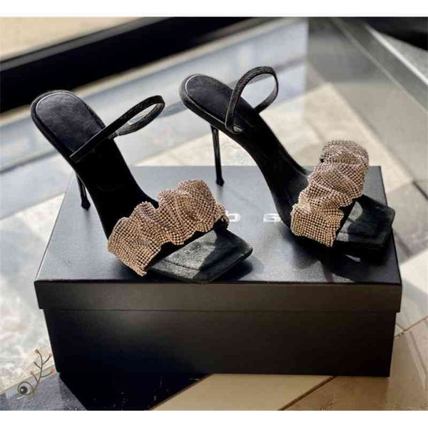 yang mi sandals in spring and summer 2021, Black
