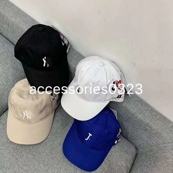 new hat personalized spring, summer, autumn winter middle children's baseball trendy duck tongue sun shading men's and women', Blue;gray
new hat personalized spring, summer, autumn winter middle children's baseball trendy duck tongue sun shading men's and women', Blue;gray