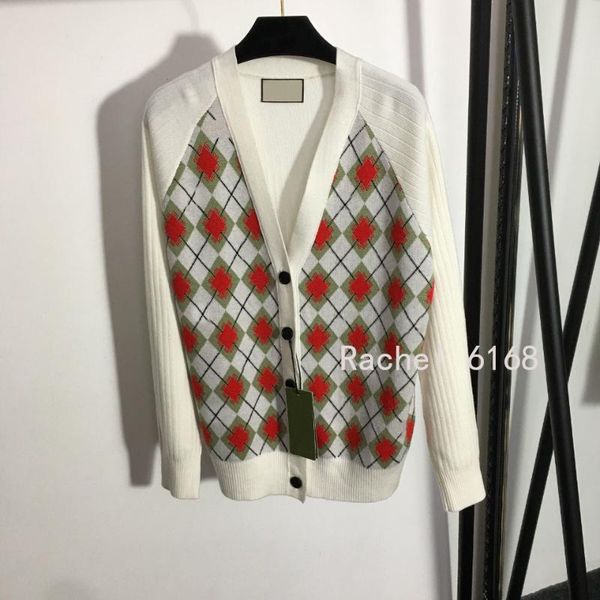 women's jackets luxury design 2021 autumn letter rhombic check single breasted v-neck long sleeve knitted cardigan coat jacket, Black;brown
women's jackets luxury design 2021 autumn letter rhombic check single breasted v-neck long sleeve knitted cardigan coat jacket, Black;brown