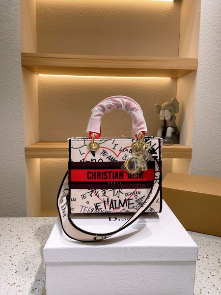 women designer handbags handbag shoulder bags totes classic purse tote bag shopping package embroidered cloth multifunctional large capacity
women designer handbags handbag shoulder bags totes classic purse tote bag shopping package embroidered cloth multifunctional large capacity