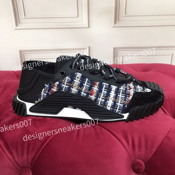 2022 designer boots casual shoes men womens leather suede platform sneakers triple black beige trainers sports 35-41
2022 designer boots casual shoes men womens leather suede platform sneakers triple black beige trainers sports 35-41