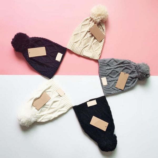 knitted skullcap woman beanie hat autumn winter retro brimless baggy melon cap cuff rhombus beanies hats, Black;white
knitted skullcap woman beanie hat autumn winter retro brimless baggy melon cap cuff rhombus beanies hats, Black;white