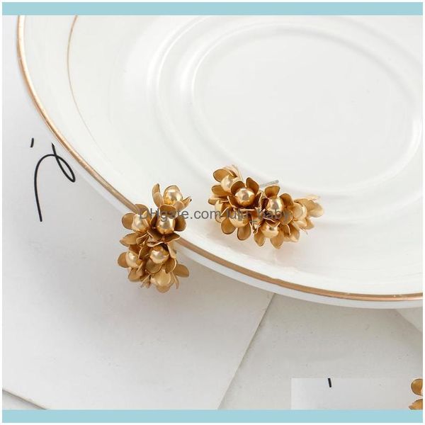 jewelrymetal round flower earrings for women fashion vintage geometric statement wedding jewelry hoop & hie drop delivery 2021 1mvnz, Golden;silver
jewelrymetal round flower earrings for women fashion vintage geometric statement wedding jewelry hoop & hie drop delivery 2021 1mvnz, Golden;silver