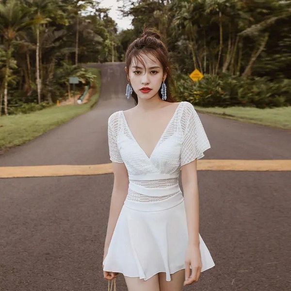 one-piece suits 2021 high-end swimsuit women's conservative cover belly thin super fairy net celebrity fashion spring
one-piece suits 2021 high-end swimsuit women's conservative cover belly thin super fairy net celebrity fashion spring