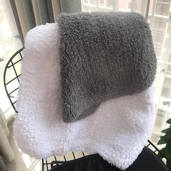 living room / bedroom rug anti skid soft comfortable carpet modern mat white gray blanket 40*60cm mats pads carpets
living room / bedroom rug anti skid soft comfortable carpet modern mat white gray blanket 40*60cm mats pads carpets