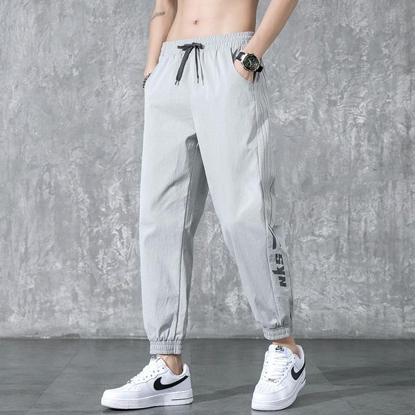 men's pants thin style casual letter printed relaxed, comfortable, simple and fashionable leggings pant, Black
men's pants thin style casual letter printed relaxed, comfortable, simple and fashionable leggings pant, Black