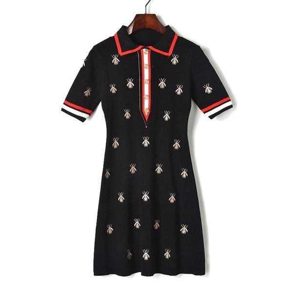 fashion designer women contrast turn down collar bees knitted dresses button short sleeve runway embroidery dress 210416, Black;gray
fashion designer women contrast turn down collar bees knitted dresses button short sleeve runway embroidery dress 210416, Black;gray