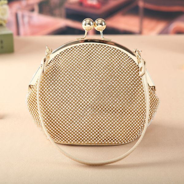 chengzheng dream handbag buckle zipper women's sachet fashion celebrity diamond dinner bag
chengzheng dream handbag buckle zipper women's sachet fashion celebrity diamond dinner bag