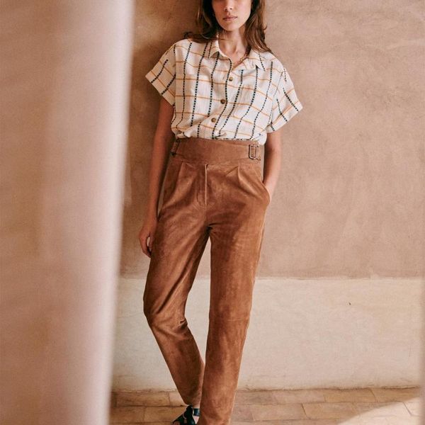 women's blouses & shirts 2021 summer women plaid blouse short-sleeve turn-down collar with buttons loose ladies shirt pockets, White
women's blouses & shirts 2021 summer women plaid blouse short-sleeve turn-down collar with buttons loose ladies shirt pockets, White