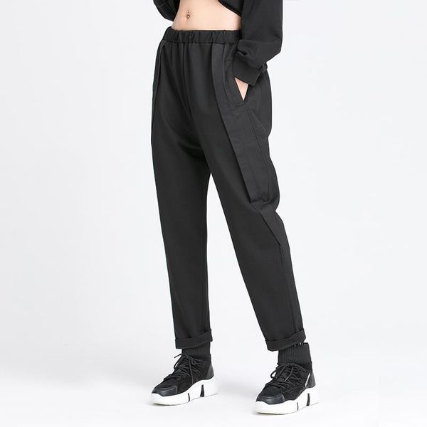 autumn casual pants comfortable elastic waist design harem with oblique large pockets women's & capris, Black;white
autumn casual pants comfortable elastic waist design harem with oblique large pockets women's & capris, Black;white