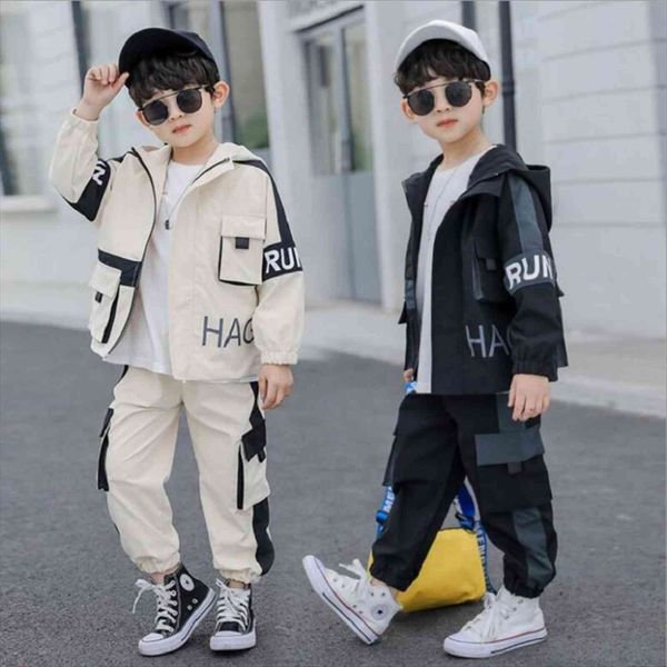 3 12yrs childrens clothing boy suit spring autumn fashion letter splicing big sports sets two piece, White
3 12yrs childrens clothing boy suit spring autumn fashion letter splicing big sports sets two piece, White