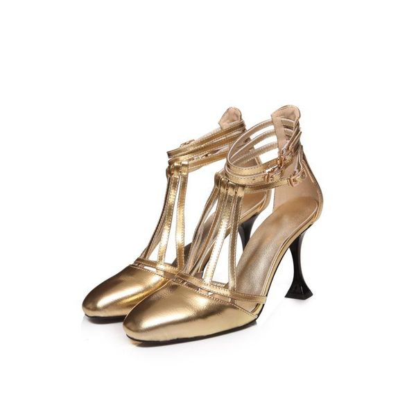 women's shoes golden roman baotou high-heel flat female profiled heel buckle large size hollow sandals dress, Black
women's shoes golden roman baotou high-heel flat female profiled heel buckle large size hollow sandals dress, Black
