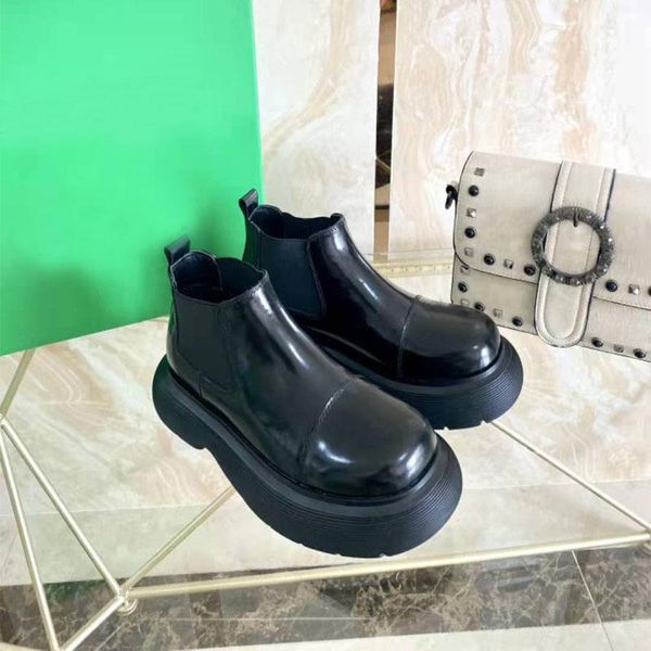 boots women's thick-soled increased round toe black fashion ankle short motorcycle handsome
boots women's thick-soled increased round toe black fashion ankle short motorcycle handsome