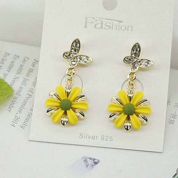 stud la beautiful vie buy 1 get 2 fashion earrings for women 2021 wholesale prices classic party style, Golden;silver
stud la beautiful vie buy 1 get 2 fashion earrings for women 2021 wholesale prices classic party style, Golden;silver