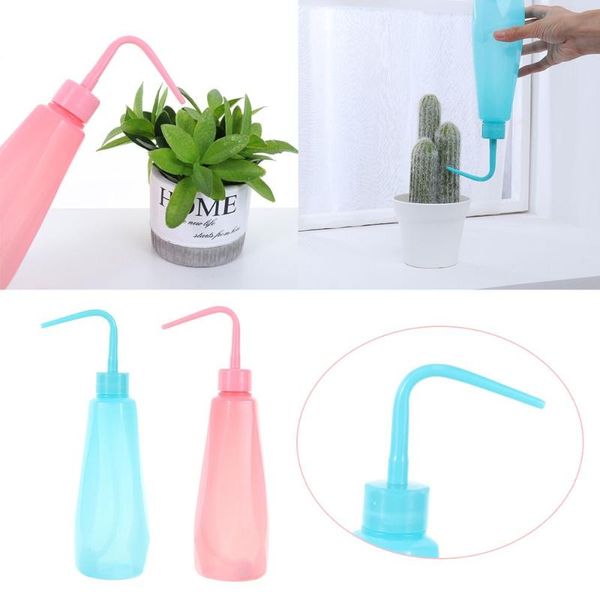 watering equipments 480ml can 360° squeeze sprinkler portable gardening supplies water sprayers home garden drip kettle practical
watering equipments 480ml can 360° squeeze sprinkler portable gardening supplies water sprayers home garden drip kettle practical