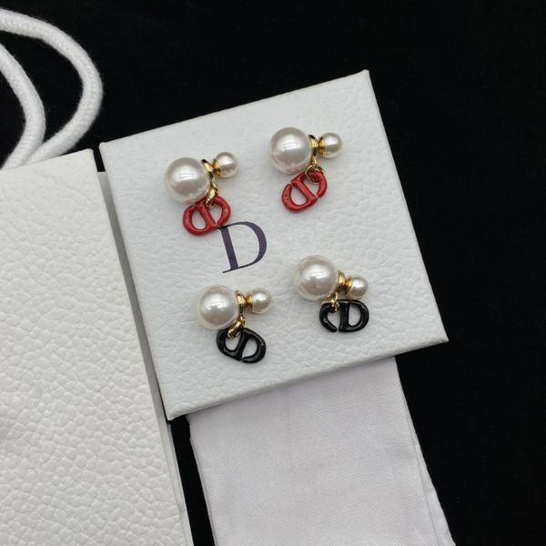 luxury jewelry family new red enamel letter female black drop glue pearl tassel back hanging earrings, Golden
luxury jewelry family new red enamel letter female black drop glue pearl tassel back hanging earrings, Golden