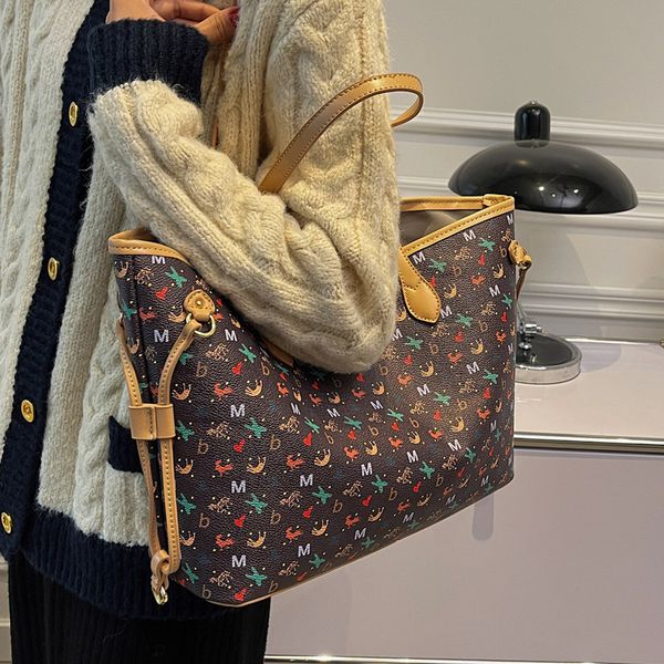 factory direct sale 75% off women's large capacity 2021 new leisure printed single shoulder autumn winter texture class commuter tote b
factory direct sale 75% off women's large capacity 2021 new leisure printed single shoulder autumn winter texture class commuter tote b