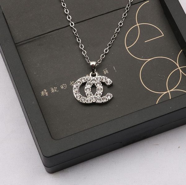 women luxury brand designer double letter pendant necklaces simple 18k gold plated crysatl pearl rhinestone 2022 wedding party, Silver
women luxury brand designer double letter pendant necklaces simple 18k gold plated crysatl pearl rhinestone 2022 wedding party, Silver