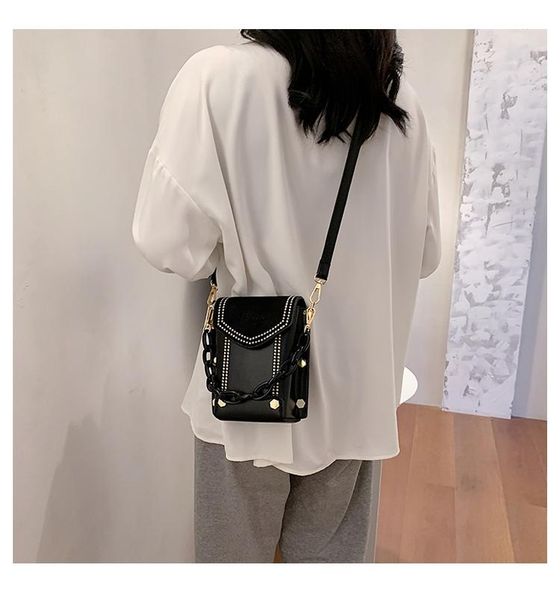 shoulder bags crossbody bag for women 2021 fashion contrast color mobile phone messenger purse and handbag luxury designer
shoulder bags crossbody bag for women 2021 fashion contrast color mobile phone messenger purse and handbag luxury designer