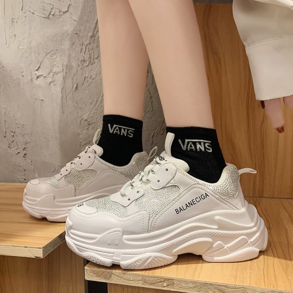 brand womens sports sneakers chunky platform outdoor running shoes rhinestone vulcanized womens shoes 2021 new fashion
brand womens sports sneakers chunky platform outdoor running shoes rhinestone vulcanized womens shoes 2021 new fashion
