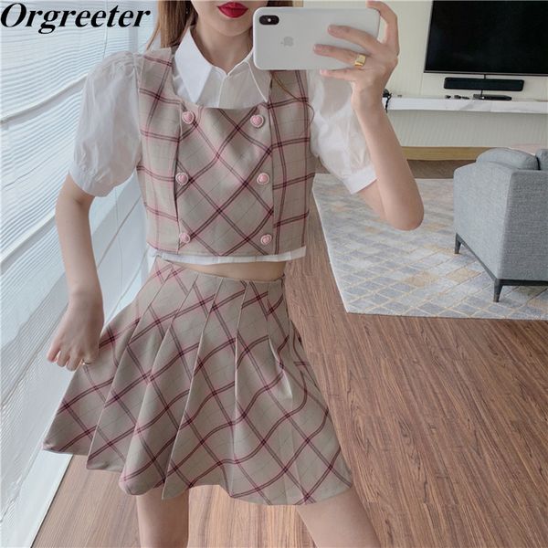 summer preppy style sweet puff sleeve short shirt +love button vest +high waist pleated plaid skirts 2/3 piece set women 210525, White
summer preppy style sweet puff sleeve short shirt +love button vest +high waist pleated plaid skirts 2/3 piece set women 210525, White