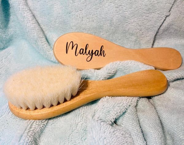 unique wooden creative baby brush, cute pattern comb, souvenir party favor
unique wooden creative baby brush, cute pattern comb, souvenir party favor