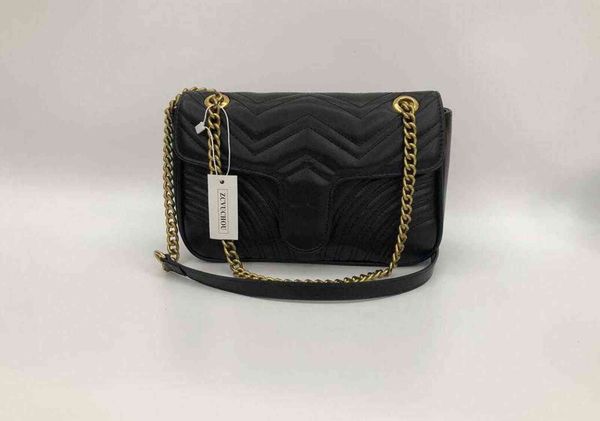 cosmetic bags cases color shoulder bag chain crossbody bag fashion quilted heart leather handbags female famous digner purse 26cm
cosmetic bags cases color shoulder bag chain crossbody bag fashion quilted heart leather handbags female famous digner purse 26cm