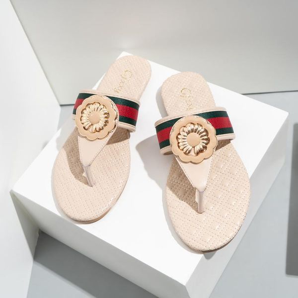 slippers summer fashion pu flat bottom all-match daisy lady outside wear flip flops solid color sand rubber sole casual shoes, Black
slippers summer fashion pu flat bottom all-match daisy lady outside wear flip flops solid color sand rubber sole casual shoes, Black