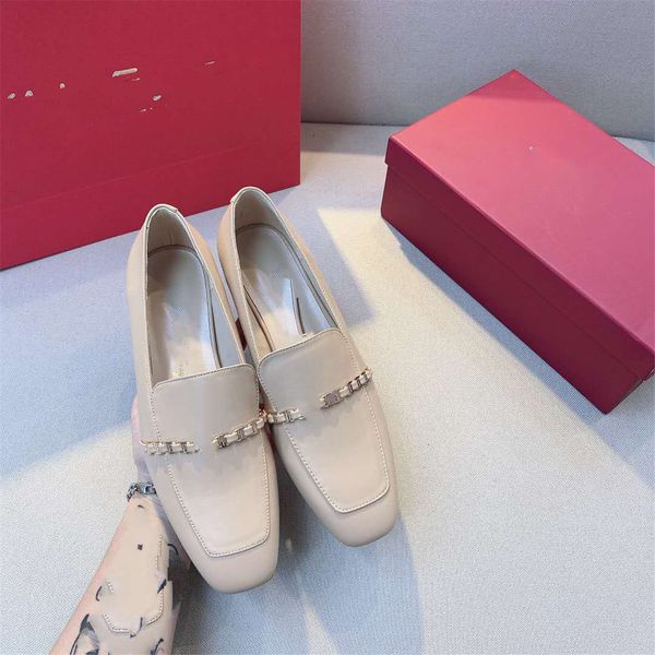 wholesale luxury king women's shoes. the products of high-value designers are worth collecting and owning
wholesale luxury king women's shoes. the products of high-value designers are worth collecting and owning