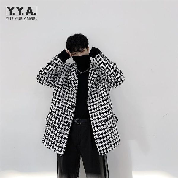 mens loose fit tweed black white plaid blazers korean style casual male suit jacket fashion designer single breasted coats men's suits, White;black
mens loose fit tweed black white plaid blazers korean style casual male suit jacket fashion designer single breasted coats men's suits, White;black